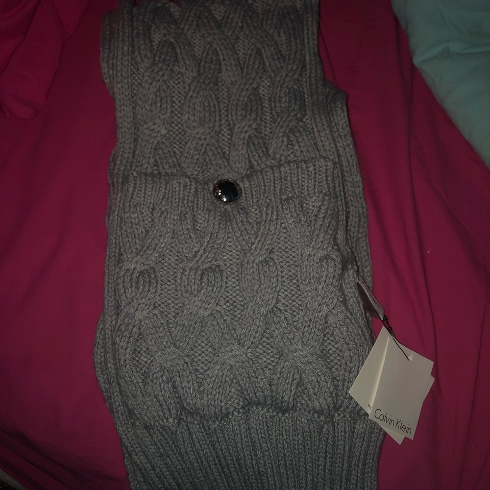 Calvin Klein scarf